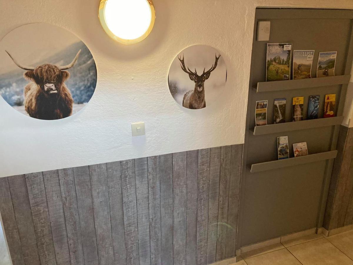 Pension Adlerhorst Steindorf am Ossiacher See Buitenkant foto