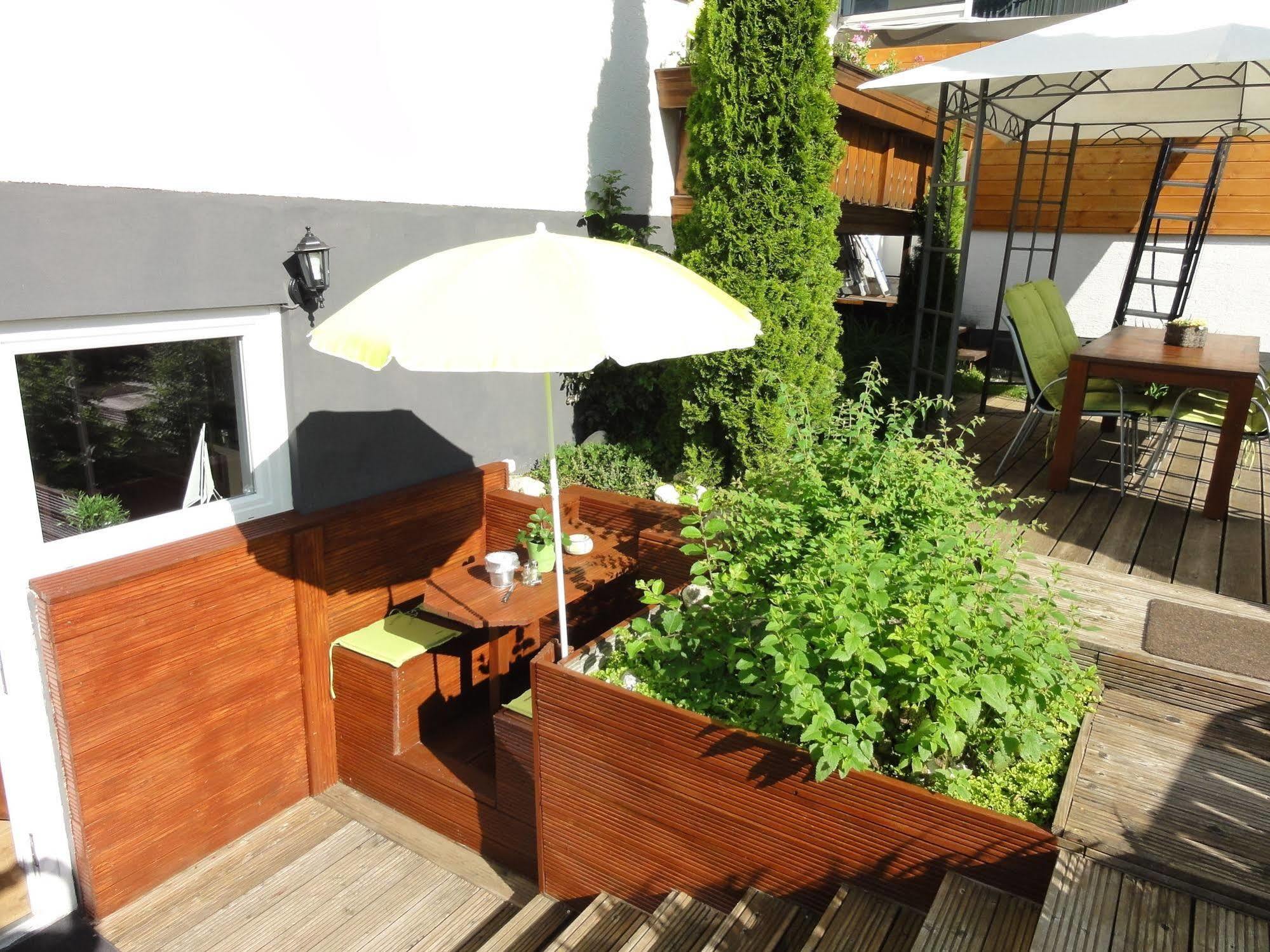 Pension Adlerhorst Steindorf am Ossiacher See Buitenkant foto